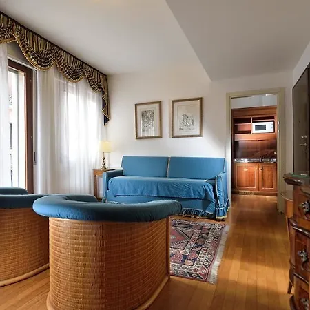 Отель San Marco Palace