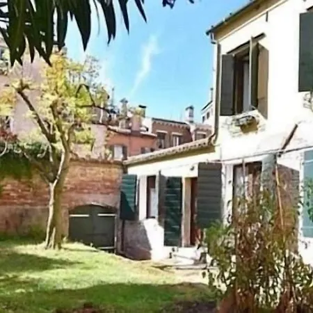 Ξενοδοχείο San Marco Palace 4*