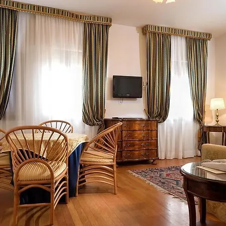 Ξενοδοχείο San Marco Palace 4*