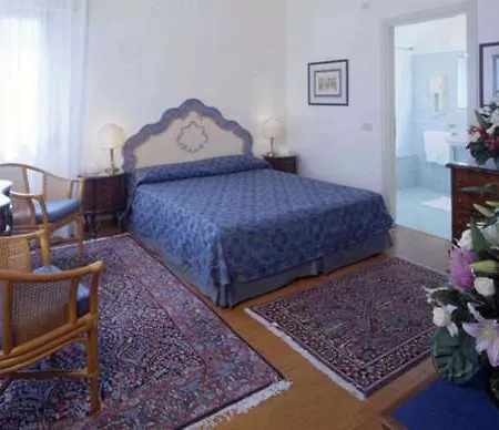 מלון San Marco Palace 4*
