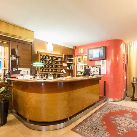 מלון San Marco Palace 4*