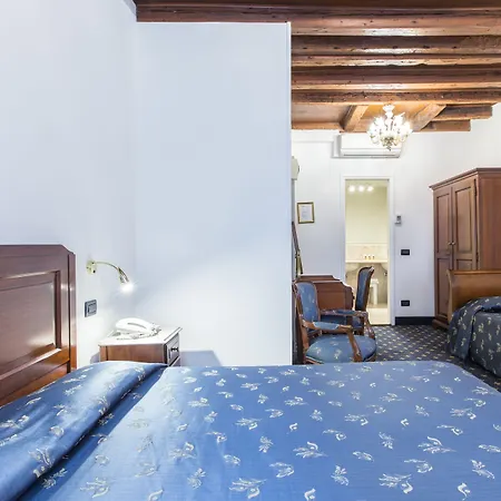 מלון San Marco Palace 4*